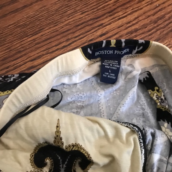 Boston Proper Halter top - Picture 3 of 6